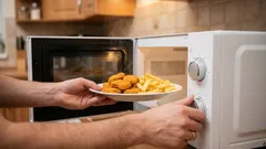 Rester i kylskåpet: Hur många gånger kan man värma upp mat utan att den blir dålig